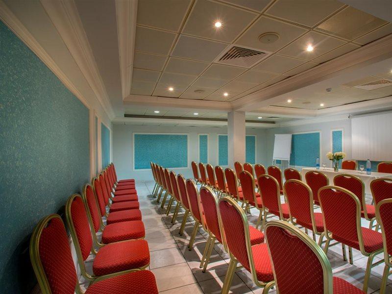 Kapetanios Limassol Hotel Bagian luar foto