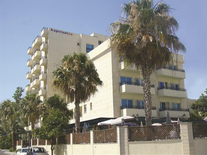 Kapetanios Limassol Hotel Bagian luar foto